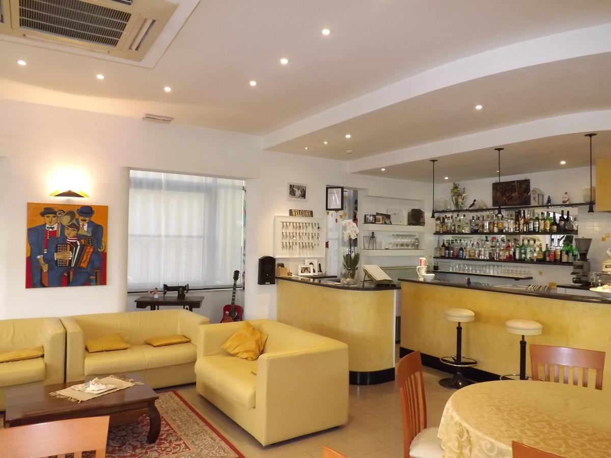 Hotel Vasco Misano Adriatico Εξωτερικό φωτογραφία